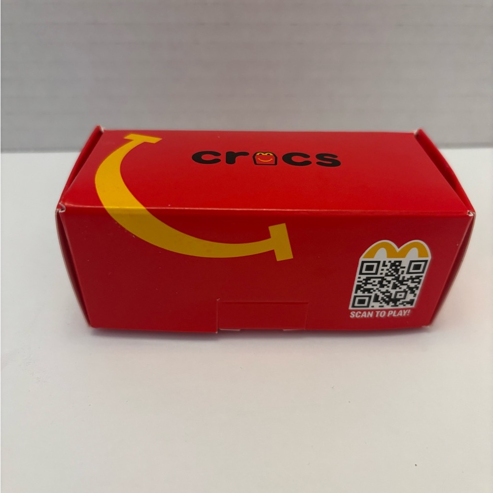 McDonald's Happy Meal Mini Crocs Keychain #5 - Picture 7 of 10